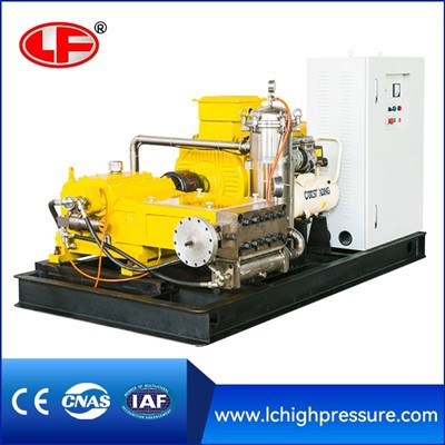 Stroj za čišćenje vodenim mlazom pod visokim pritiskom